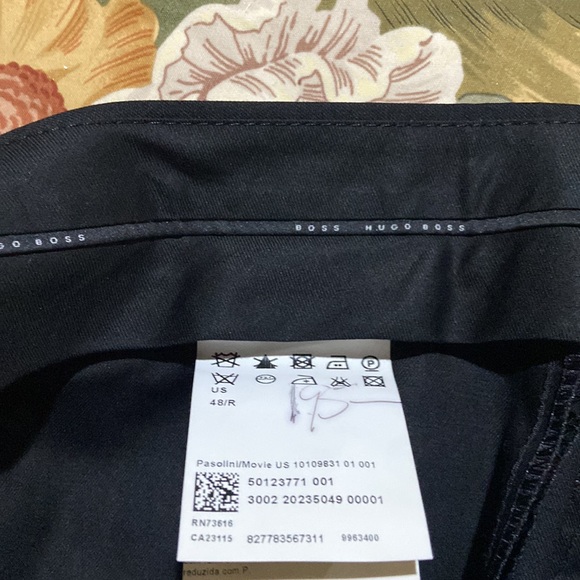 Hugo Boss Dress slacks - Picture 3 of 5